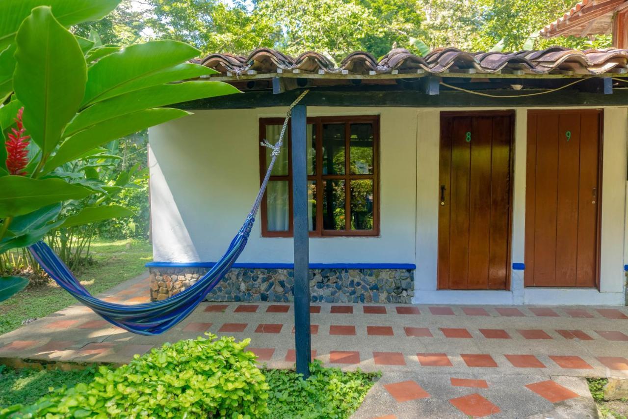 Hotel Los Robles Capurganá Exterior foto