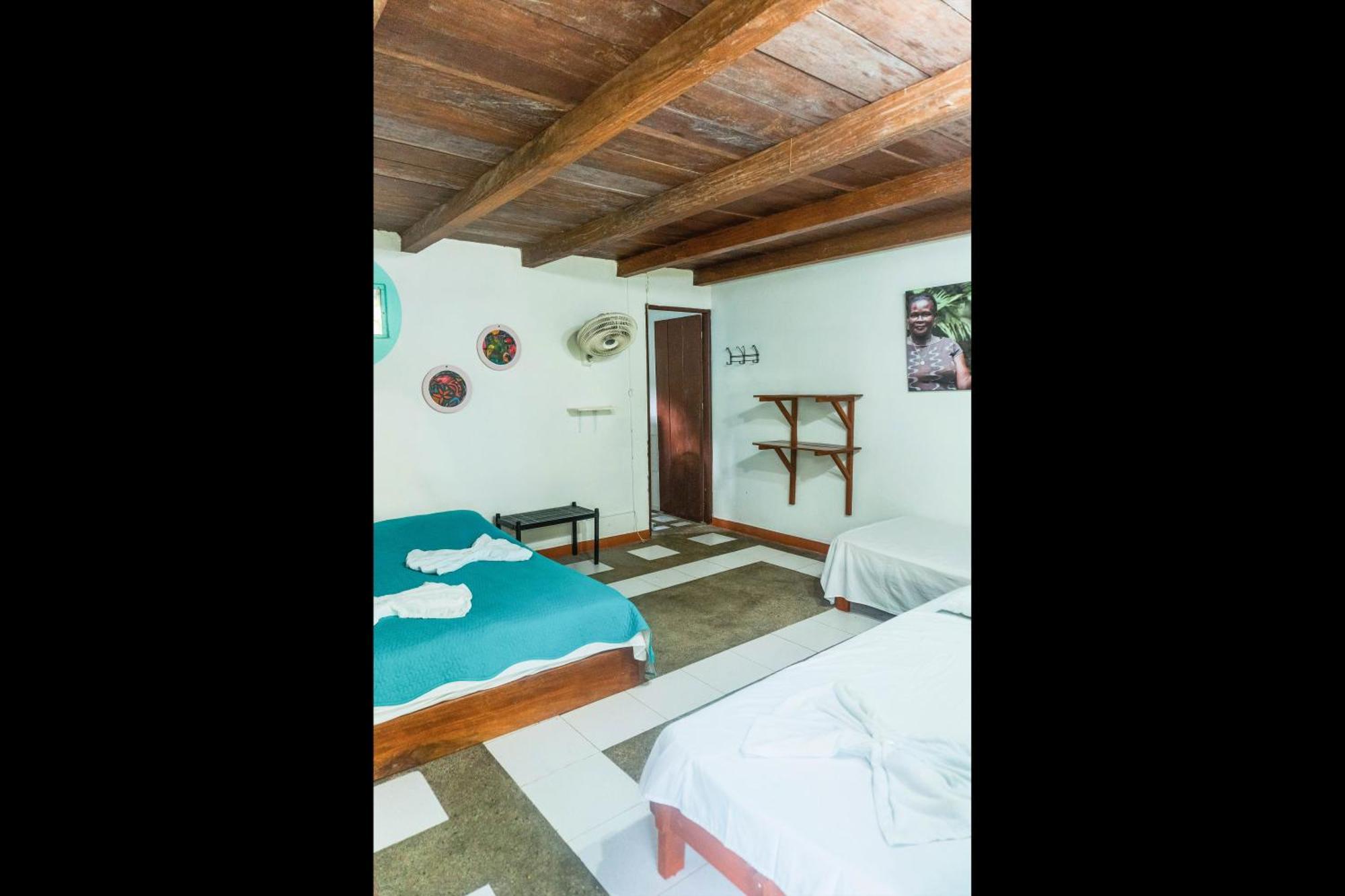 Hotel Los Robles Capurganá Habitación foto